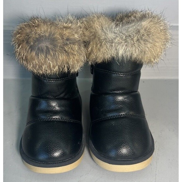 Toddler Girls Comfy Kids Fur Trim Black Gold Size 23‎ 6/7 Winter Boots Lot Of 2 - Picture 6 of 8